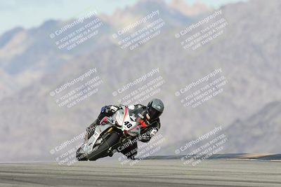 media/Nov-16-2025-Race Pace (Sun) [[8c5fa54630]]/Verified Riders/5-Turn 9 (1135am)/